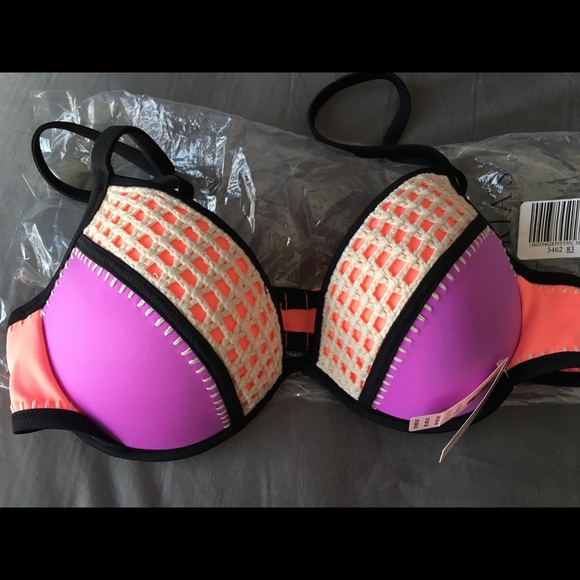 Victoria Secret the Fabulous bikini 36C - 4 option - Picture 7 of 8